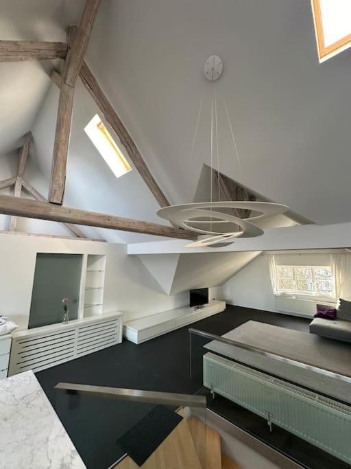 Panorama Penthouse In Wunderschoener Villa Kassel Exteriér fotografie